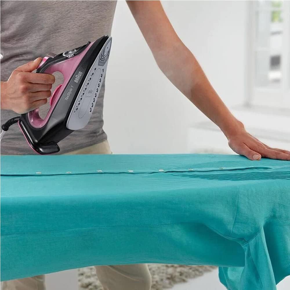 Braun SI 1070 Lightest Steam Iron – Turbo Mode 2000W, Super Ceramic Soleplate, Auto-Off (Pink/Black)