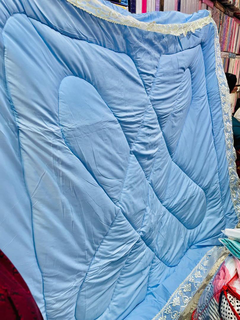 6-Piece Duvet Set | Complete Bedding with 2 Pillows & 2 Cushions Plus 1 Bed Sheet & 1 Duvet