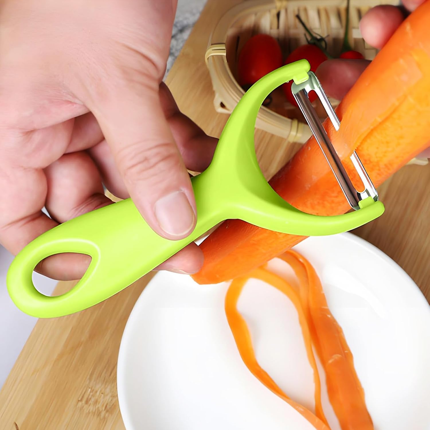 Stainless Steel Vegetable Peeler – Ergonomic Swivel Blade | Non-Slip Grip | Dishwasher Safe (Green)