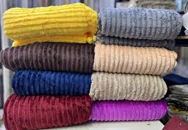 Soft Ribbed Fleece Blanket – Cozy Plush Throw for Bed or Sofa (Available in 5x6 & 6x6 Sizes)