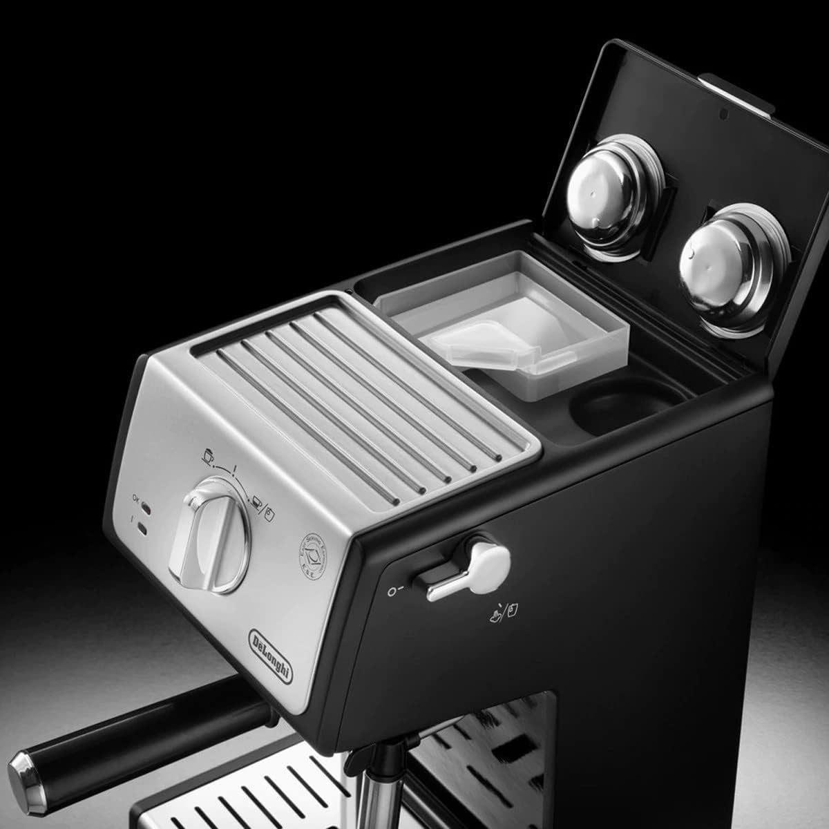 De'Longhi ECP33.21 Espresso Machine – Professional Pump Espresso & Cappuccino Maker (Black)