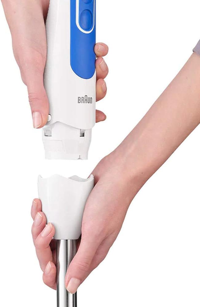 Braun Multi-Quick 3 Hand Blender MQ3035 – 700W with Whisk & Chopper (White)