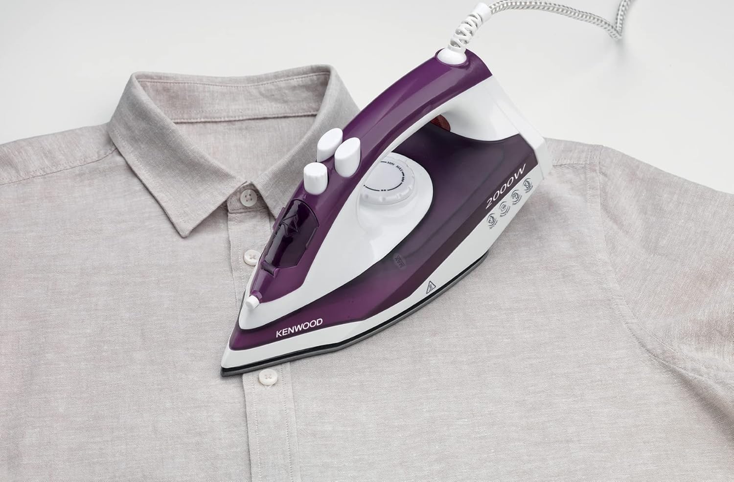 Kenwood STP40.000WP Steam Iron – 2000W Power with Teflon Soleplate