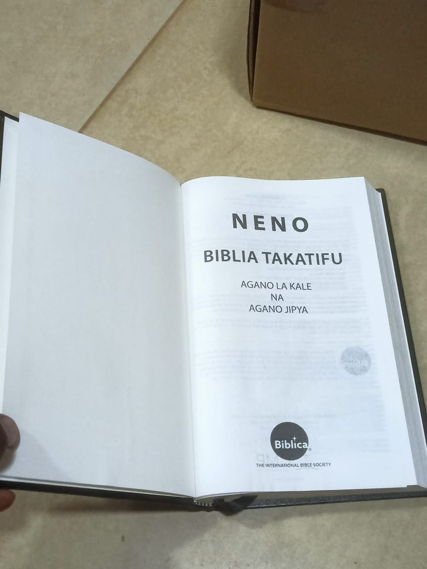 Swahili Contemporary Version Bible | Kiswahili Translation | Medium Black Hardcover with Ribbon Marker