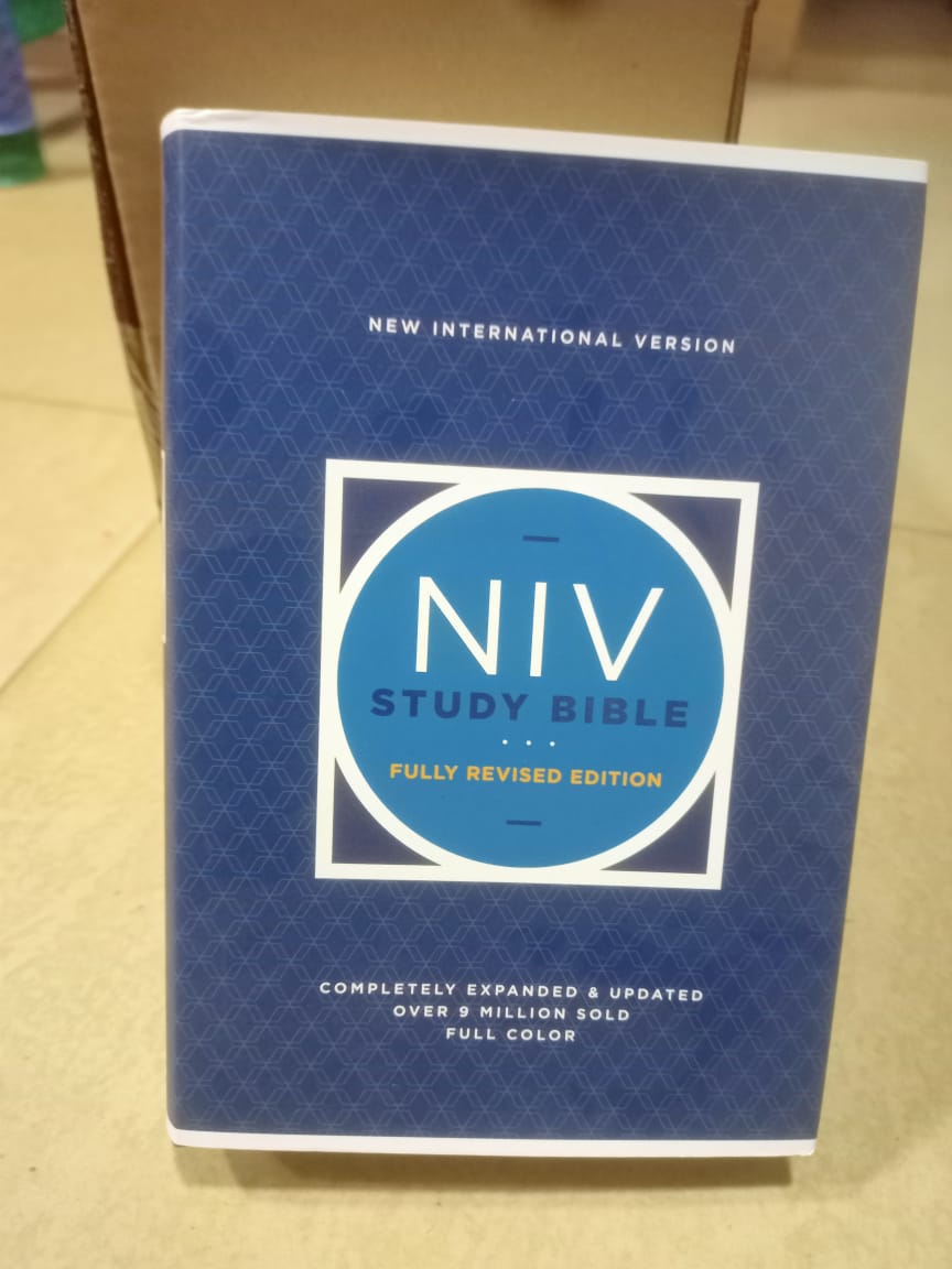 NIV Study Bible Fully Revised Edition | Personal Size Paperback with Red Letter | 21,000 Study Notes & Comfort Print