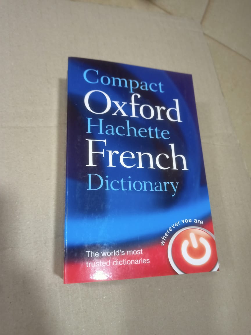 Compact Oxford-Hachette French Dictionary | French-English English-French Translation | 120,000 Translations by Oxford Languages