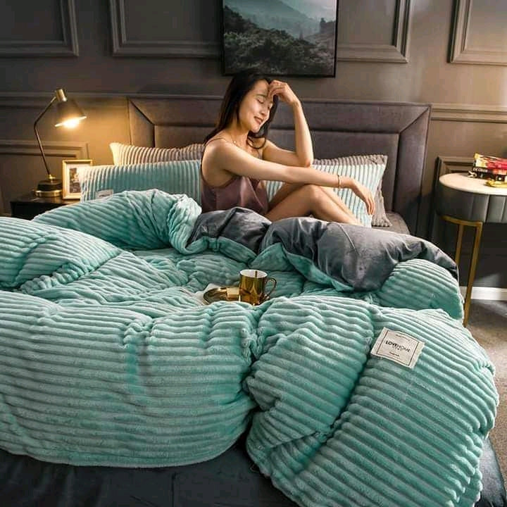 Thicken Duvet Cover Warm Coral Velvet Quilt Cover - Plush & Cozy Winter Bedding Set