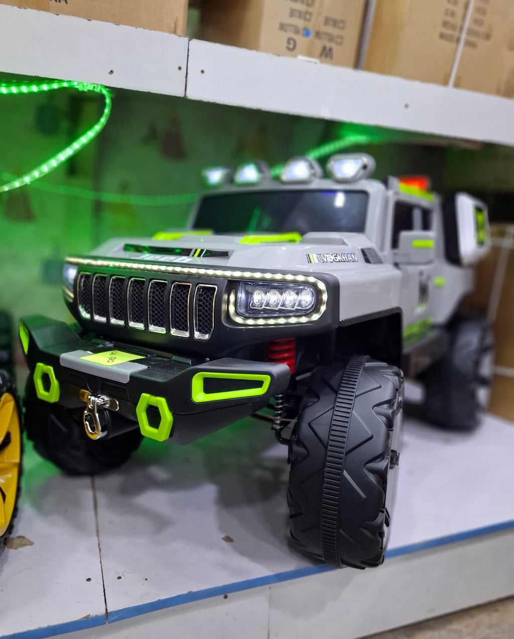 24V 4x4 Ride on Car for Kids - Big Size 4WD Battery Powered Truck w/ Parental Remote Control, Off-Road Electric Vehicle for Boys & Girls