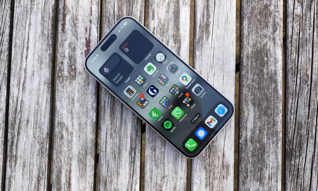 UK USED Apple iPhone 15 Pro | Forged Titanium Design with A17 Pro Chip (256 GB)