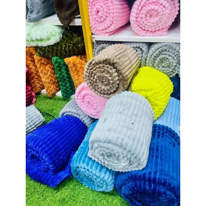 Luxury Soft Fleece Blanket Warm Lightweight Microfiber Polyester Throw Blanket