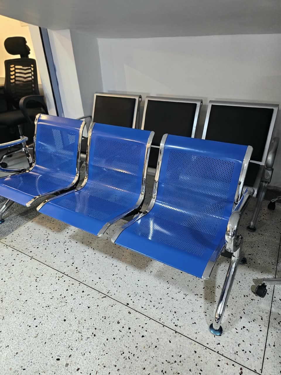 Genuine 3-Seater Blue Airport Waiting Chair – Perforated Metal & Chrome Finish