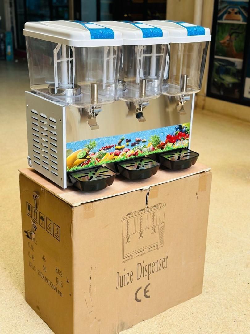 Commercial Electric Triple Juice Dispenser – 54L | 3×18L Tanks, Cooling & Paddle Stirring