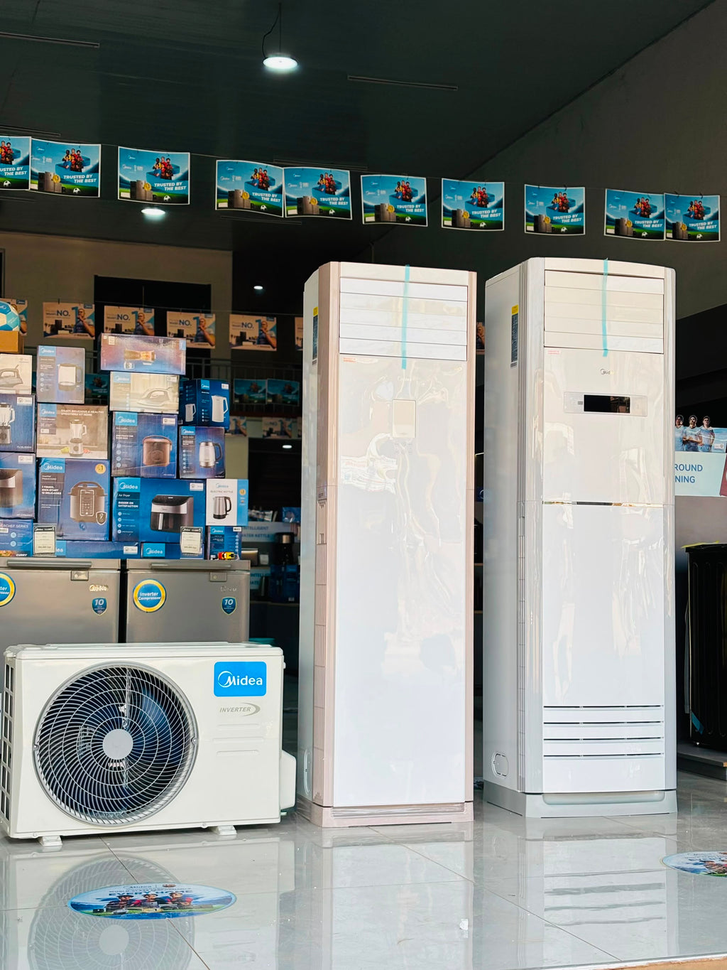Midea 24,000 BTU 2.5HP Floor Standing Inverter Air Conditioner – R410A